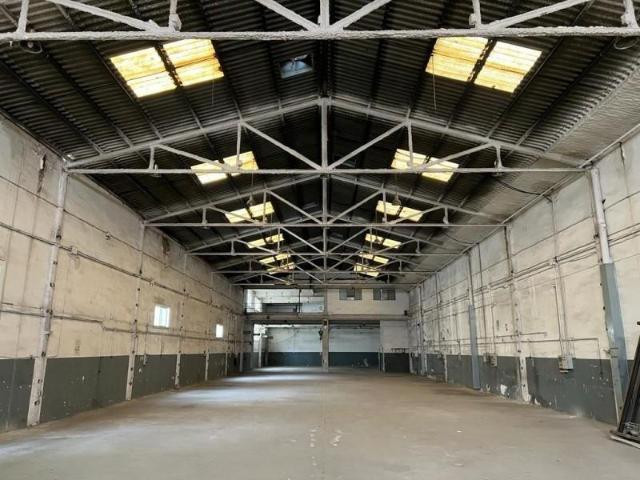 Nave en alquiler en Barberà Del Vallès, la Romànica
