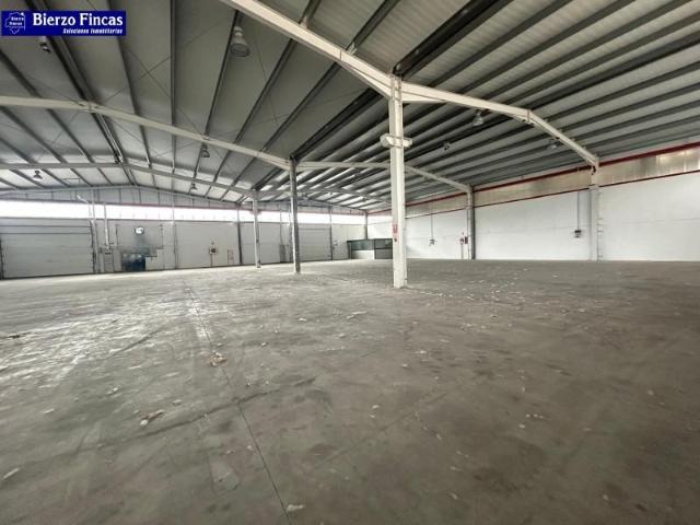 Nave en alquiler en Bembibre