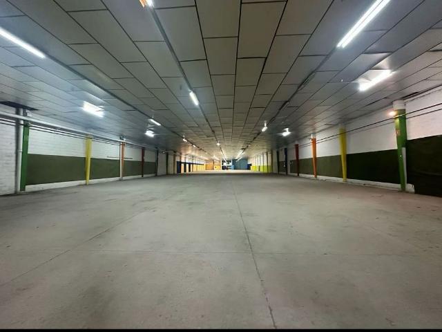 Nave en alquiler en Alcarràs