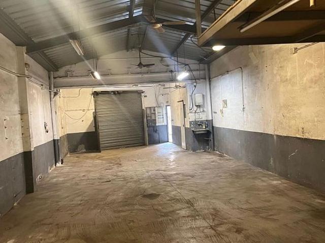 Nave en alquiler en Districte III, Barcelonès