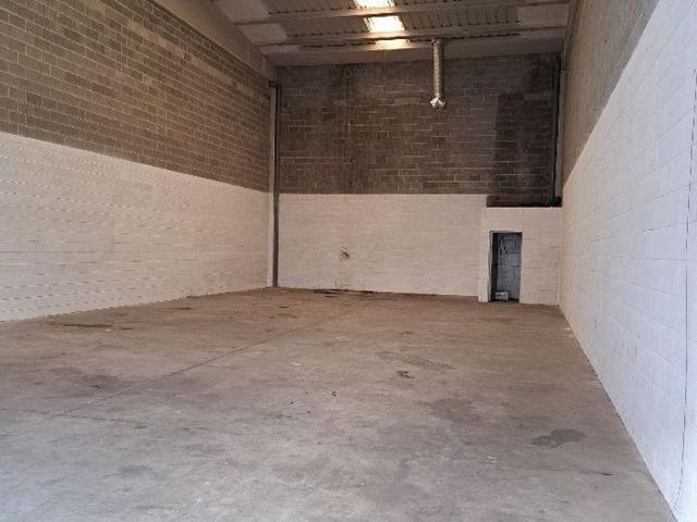 Nave en alquiler en Tarragona