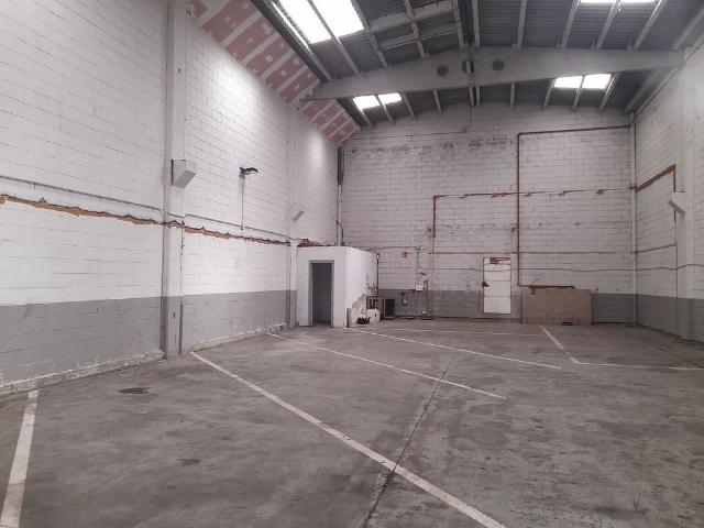 Nave en alquiler en Sils