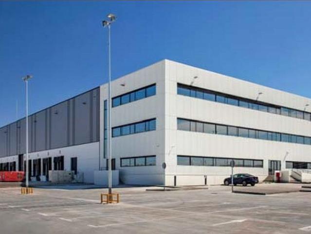Nave en alquiler en Martorell