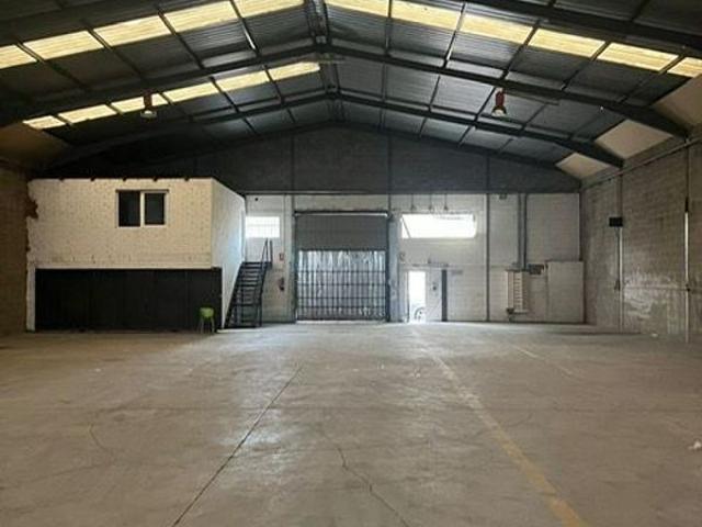 Nave en alquiler en Olèrdola