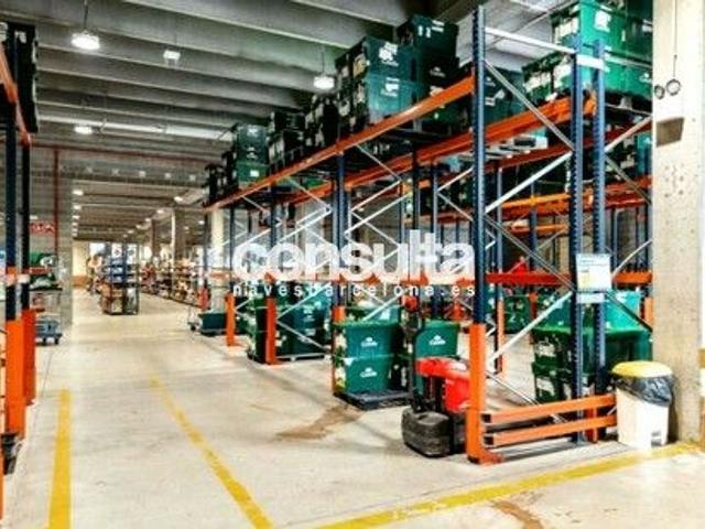 Nave en alquiler en Montcada I Reixac, Barcelona