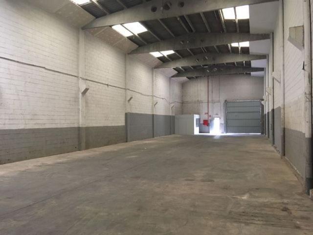 Nave en alquiler en Sils, Girona