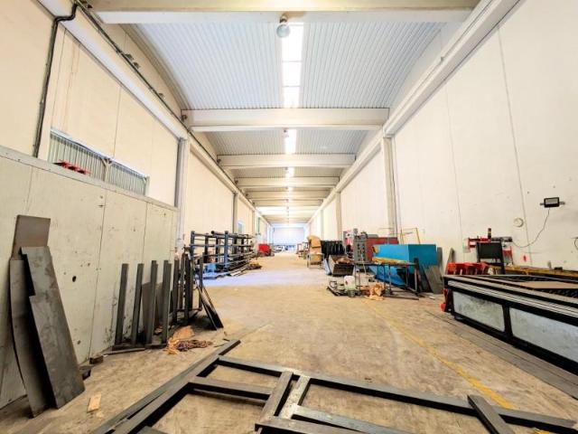 Nave en alquiler en Camarles