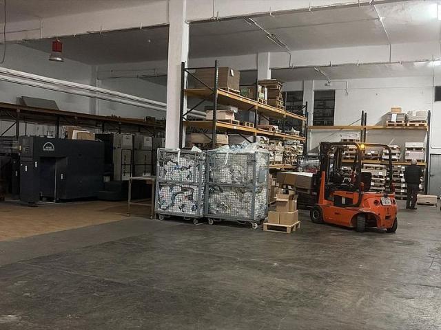 Nave en alquiler en Centre, L'hospitalet De Llobregat