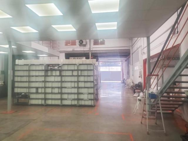 Nave en alquiler en Catarroja