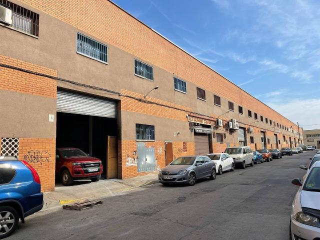 Nave en alquiler en Centre, Badalona