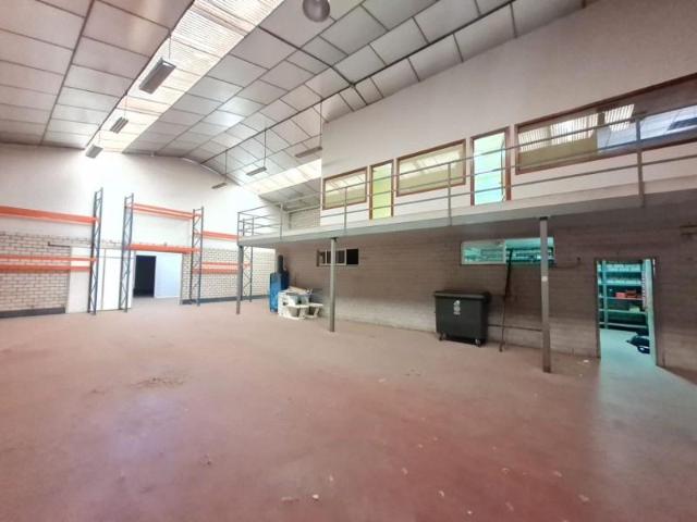 Nave en alquiler en Coslada, Madrid