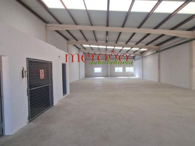 Nave en alquiler en Crevillent, Valencia