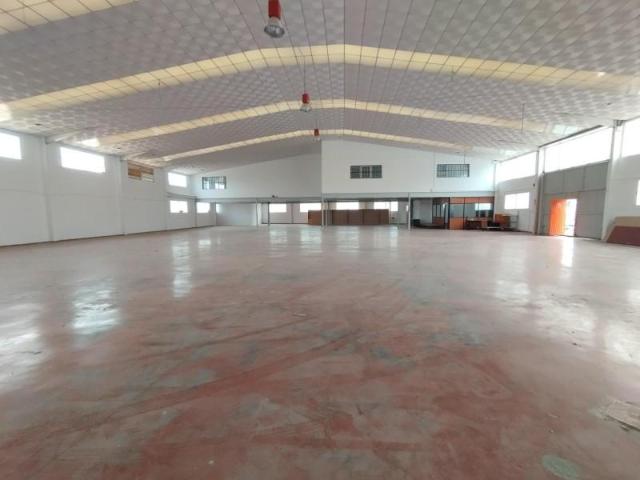 Nave en alquiler en Crevillent