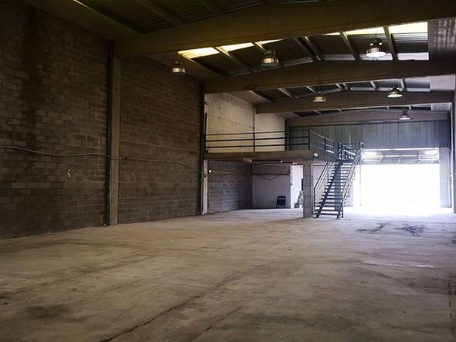 Nave en alquiler en Cubelles