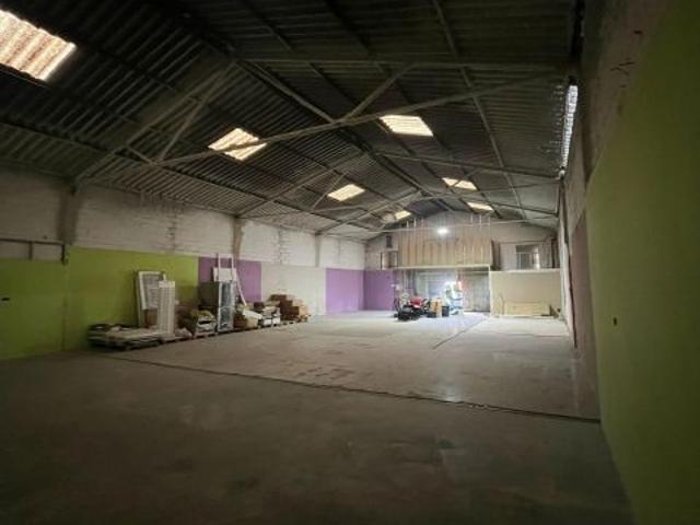 Nave en venta en Coca de la Piñera, Camas