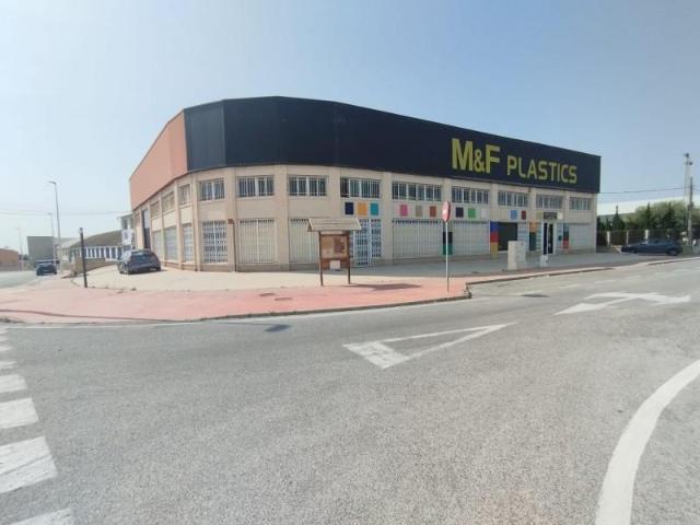 Nave en alquiler en Elche