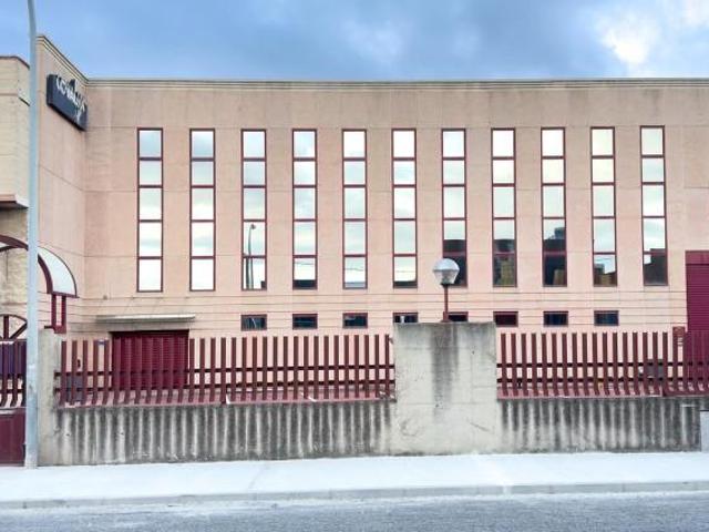 Nave en alquiler en Getafe Nave en alquiler en Getafe