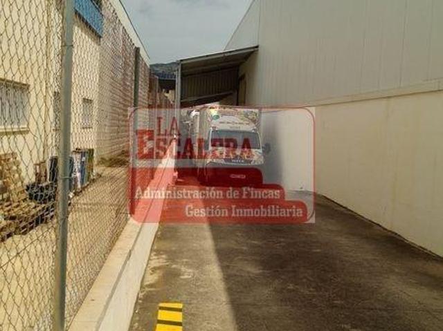 Nave en alquiler en Ibi