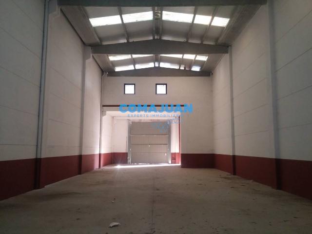 Nave en alquiler en Llinars Del Vallès