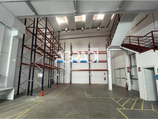 Nave en alquiler en Llinars Del Vallès