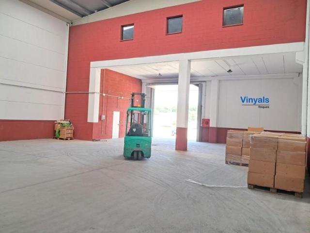 Nave en alquiler en Llinars Del Vallès