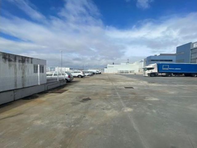 Nave en venta en Carmona, Andalucía