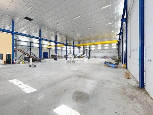 Nave en alquiler en Lucena