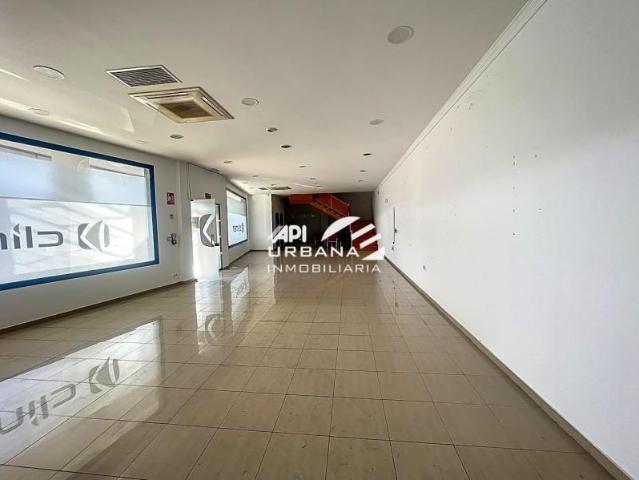 Nave en alquiler en Lucena