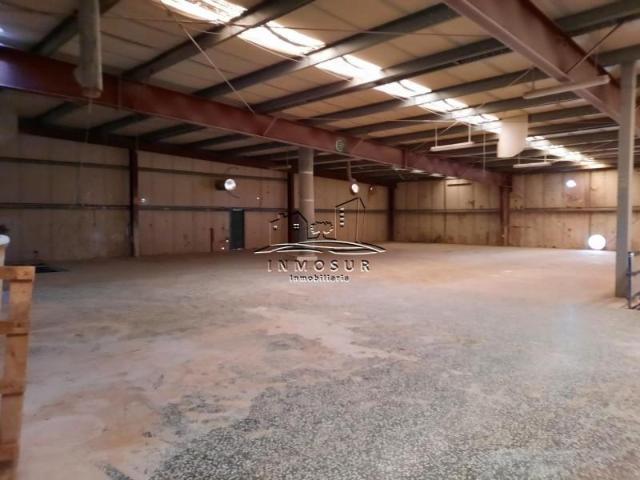 Nave en alquiler en Lucena