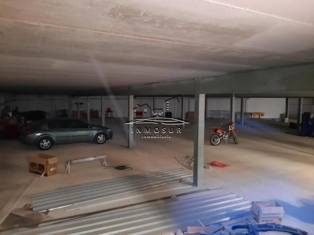 Nave en alquiler en Lucena