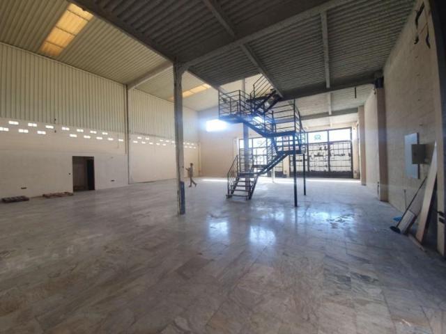 Nave en alquiler en Mairena Del Aljarafe Nave en alquiler en Mairena Del Aljarafe