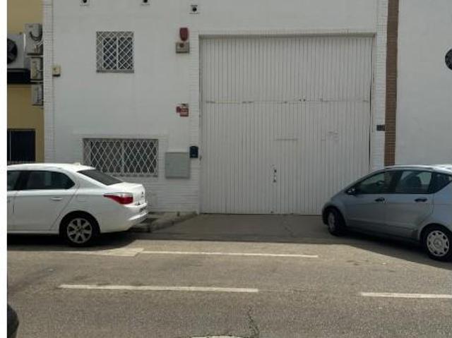 Nave en alquiler en Málaga