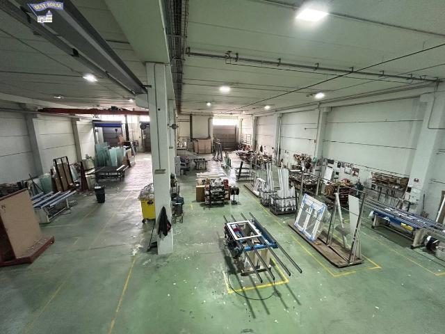 Nave en alquiler en Montcada Centre, Montcada I Reixac