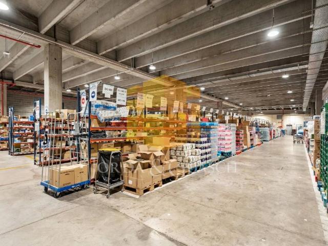 Nave en alquiler en Montcada Centre, Montcada I Reixac