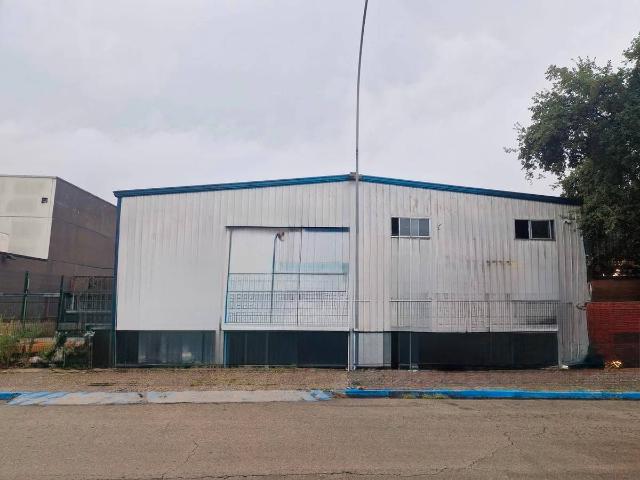 Nave en alquiler en Girona