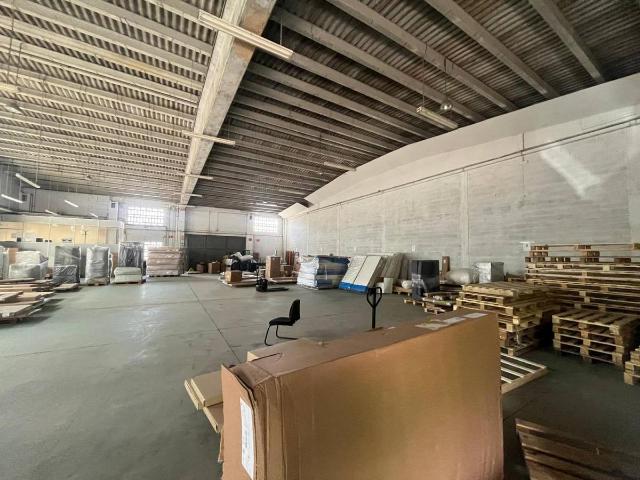 Nave en alquiler en Barri Vell, Gironès