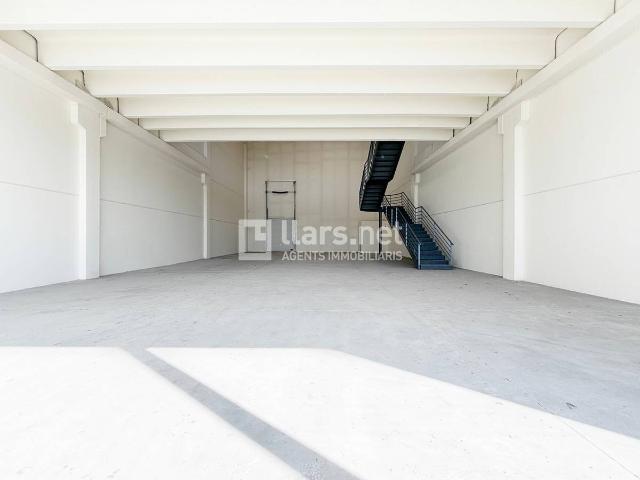 Nave en alquiler en Vilanova I La Geltrú, Centrevila