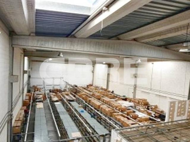 Nave en alquiler en Centre, Badalona