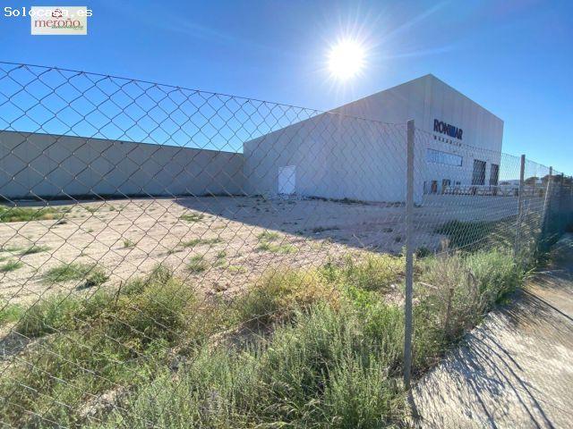 Nave en venta en La Cruz, el Vinalopó Mitjà / El Vinalopó Medio