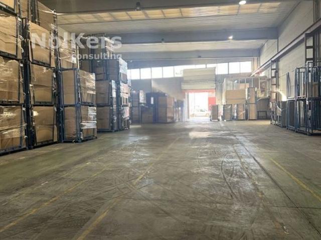 Nave en alquiler en Olesa De Montserrat