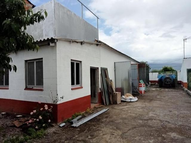 Nave en alquiler en Ponferrada, Cuatrovientos