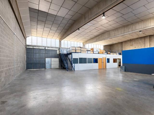 Nave en alquiler en la Selva, Catalunya