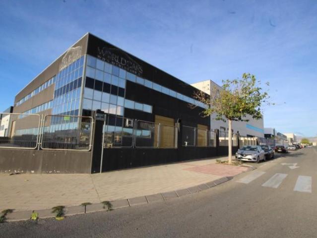 Nave en alquiler en Valencia