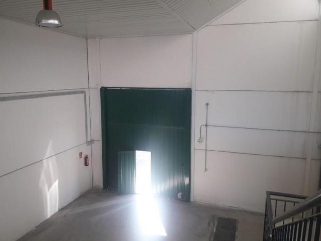 Nave en alquiler en Sevilla, Distrito Cerro-Amate