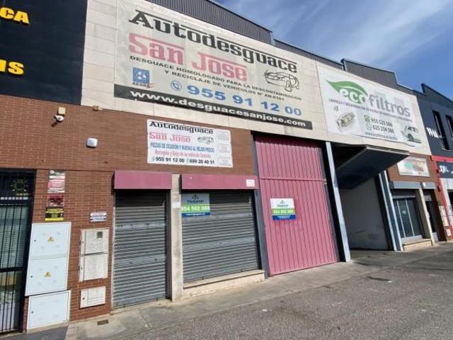 Nave en alquiler en Cerro-Amate, Sevilla
