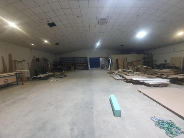 Nave en alquiler en Sevilla, Sevilla Este