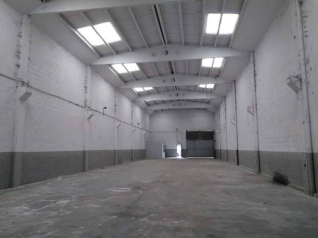Nave en alquiler en Sils