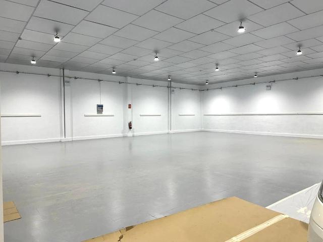 Nave en alquiler en Centre, Barcelonès