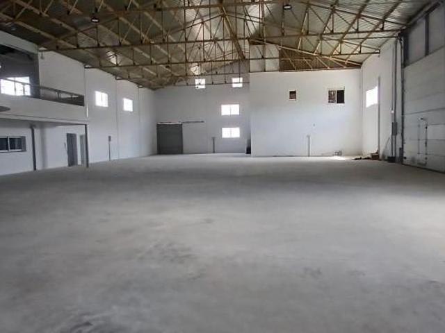Nave en alquiler en Torrevieja