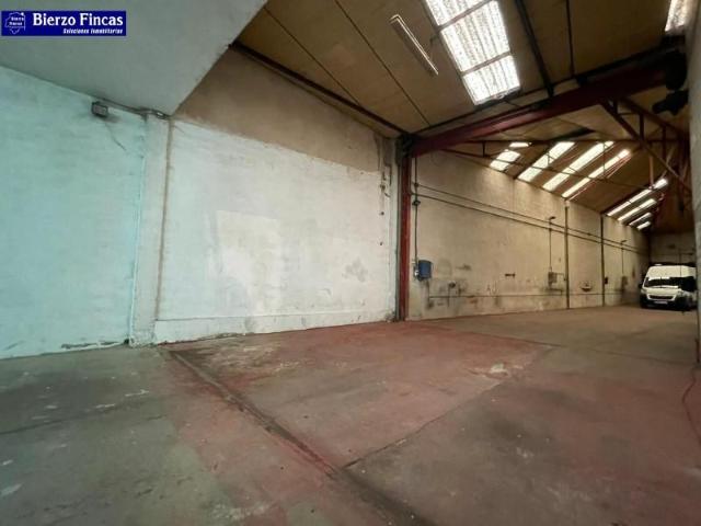Nave en alquiler en Villaquilambre, Villaobispo de las Regueras